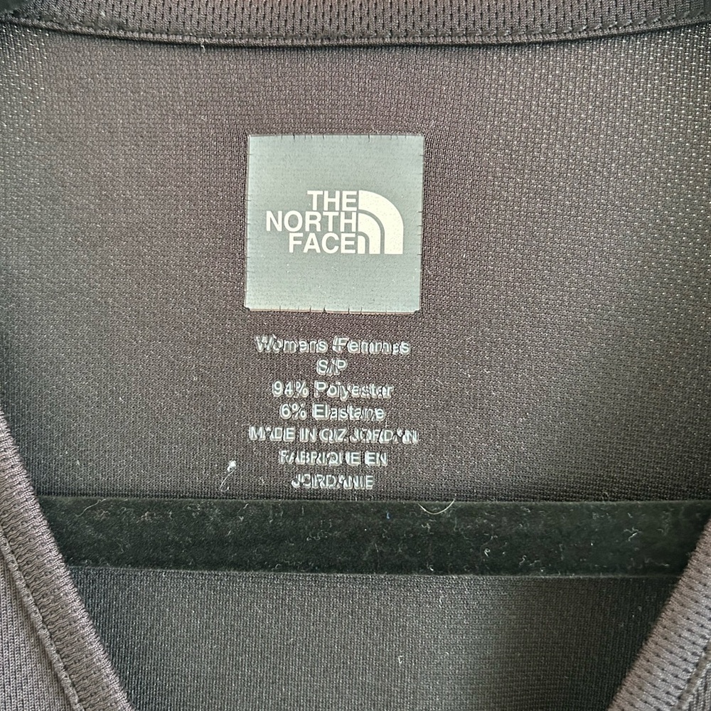 The North Face Women's Short Sleeve Tee - Dark Charcoal - Picture 2 of 3